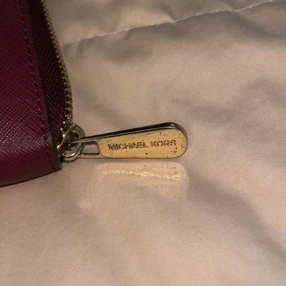 MICHAEL KORS Jet Set Tote Bag and Matching Wallet - Picture 15 of 16